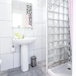 3 Bedroom Beautiful In *